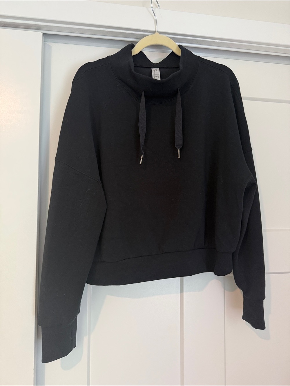 NWOT Spanx Air Essentials Funnel Neck Hoodie L